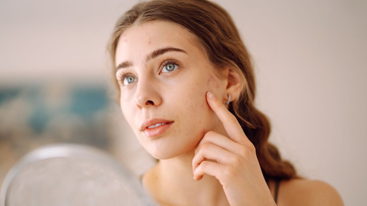 Transforming Facial Scars